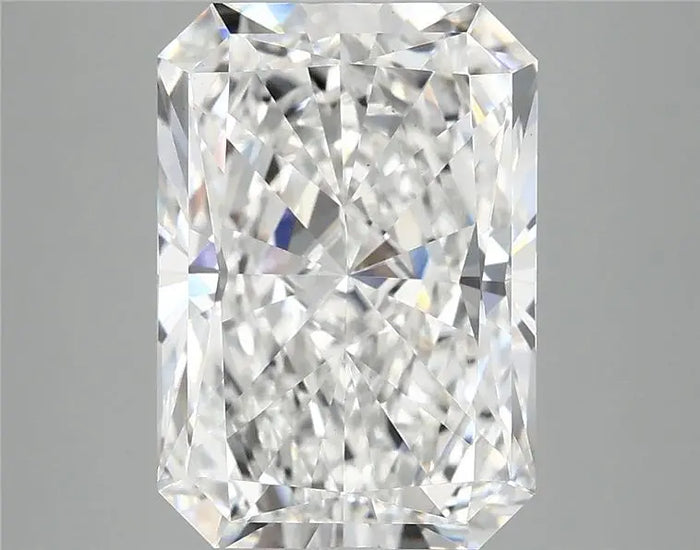 4.90 Carat · RADIANT · E · VS1 · IGI · Excellent Cut