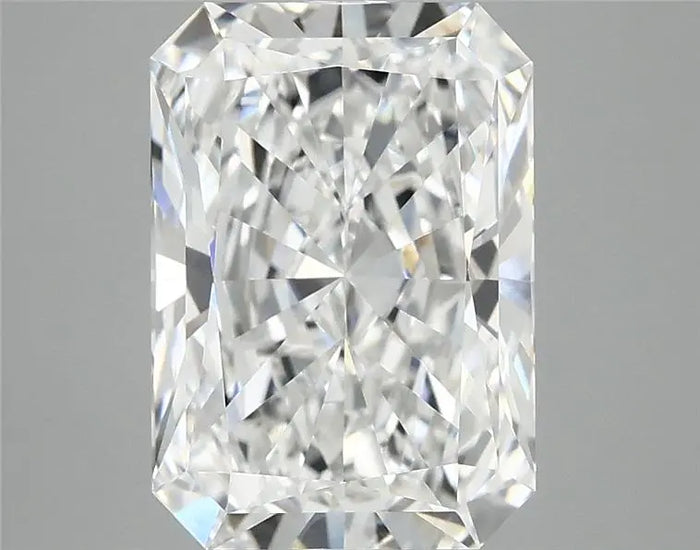 4.06 Carat · RADIANT · E · VVS2 · IGI · Excellent Cut