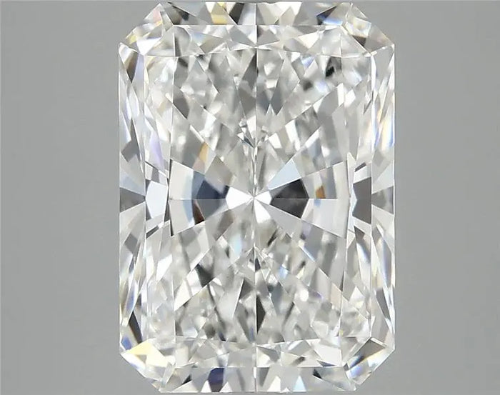 4.02 Carat · RADIANT · E · VVS2 · IGI · Excellent Cut