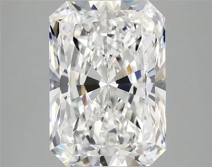 4.16 Carat · RADIANT · D · VVS2 · IGI · Excellent Cut