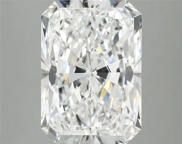 4.08 Carat · RADIANT · E · VVS2 · IGI · Excellent Cut