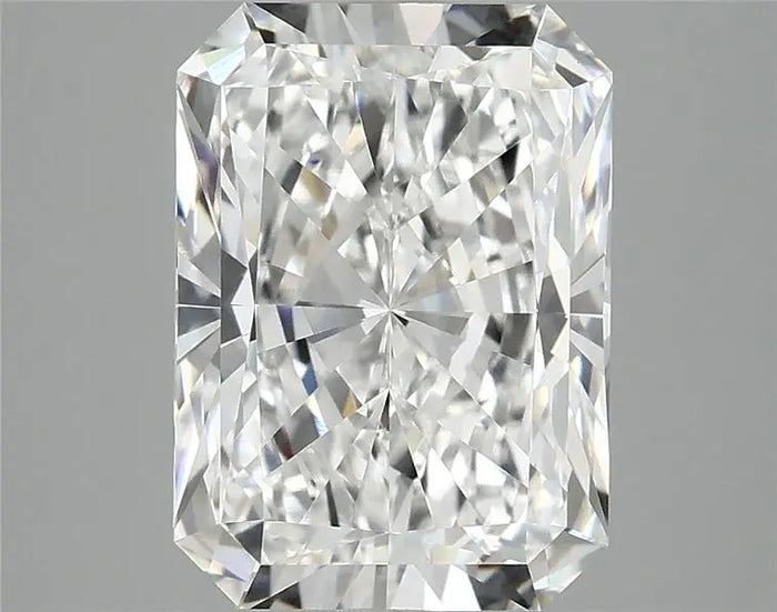 4.08 Carat · RADIANT · E · VVS2 · IGI · Excellent Cut