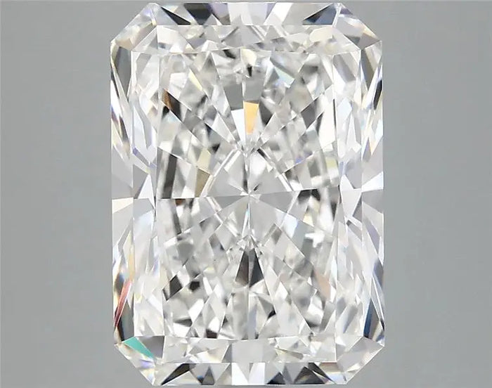 4.09 Carat · RADIANT · D · VVS2 · IGI · Excellent Cut