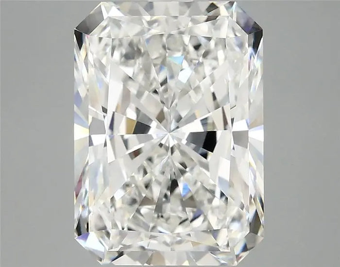 4.61 Carat · RADIANT · E · VVS2 · IGI · Excellent Cut