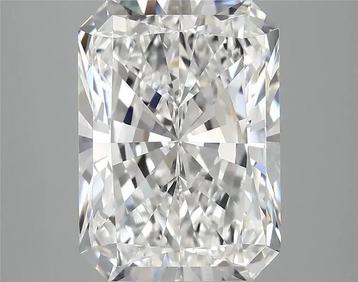 4.05 Carat · RADIANT · E · VVS2 · IGI · Excellent Cut