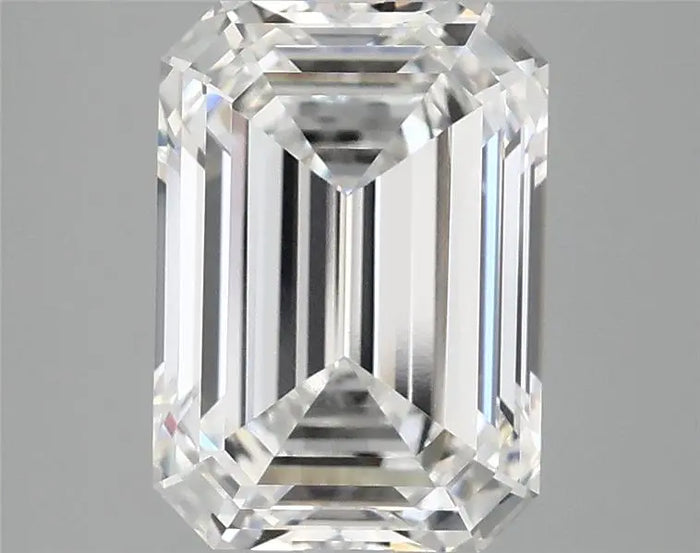 3.92 Carat · EMERALD · E · VVS2 · IGI · Excellent Cut