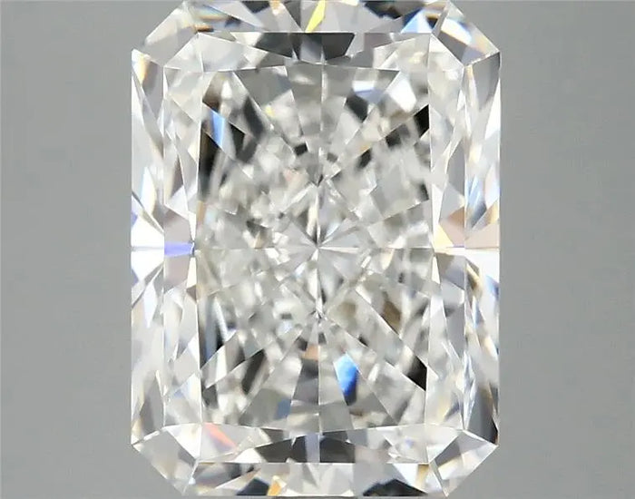 4.06 Carat · RADIANT · E · VVS2 · IGI · Excellent Cut