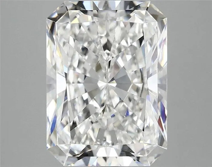 4.04 Carat · RADIANT · E · VVS2 · IGI · Excellent Cut
