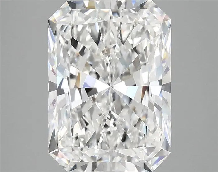 4.05 Carat · RADIANT · E · VVS2 · IGI · Excellent Cut