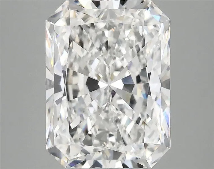 4.40 Carat · RADIANT · E · VS1 · IGI · Excellent Cut