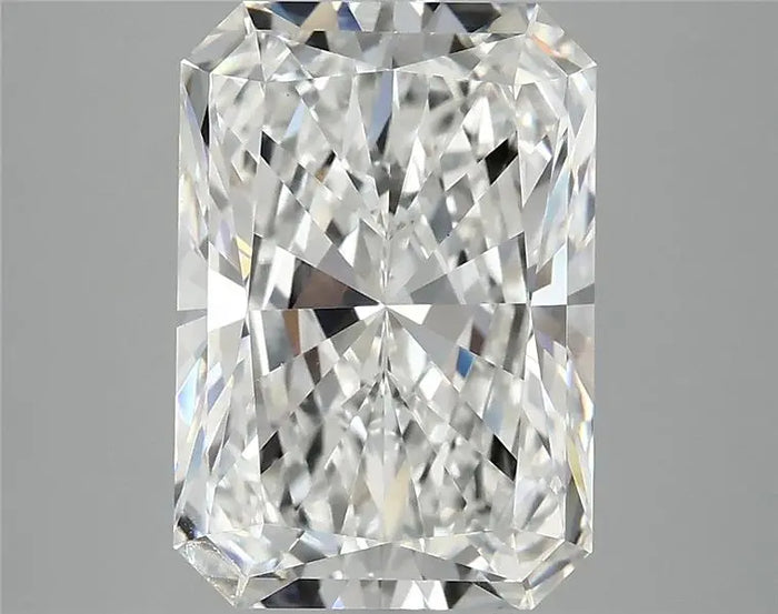 4.39 Carat · RADIANT · E · VVS2 · IGI · Excellent Cut