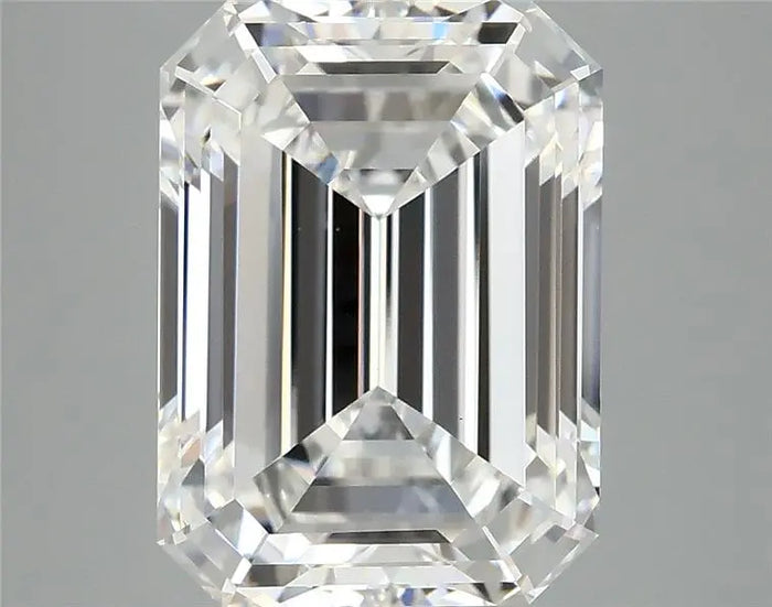 5.81 Carat · EMERALD · E · VVS2 · IGI · Excellent Cut