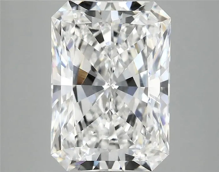 4.05 Carat · RADIANT · E · VVS2 · IGI · Excellent Cut