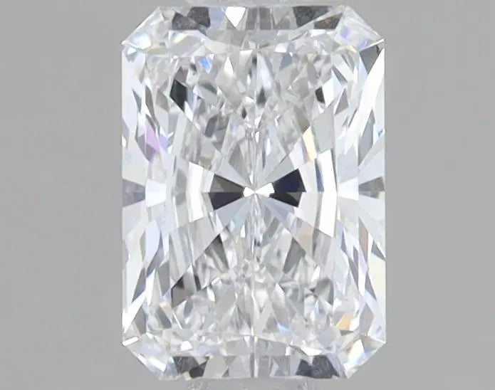 0.85 Carat · RADIANT · E · VS1 · IGI · Excellent Cut