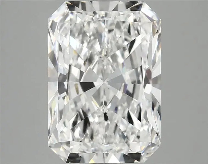 3.92 Carat · RADIANT · E · VVS2 · IGI · Excellent Cut
