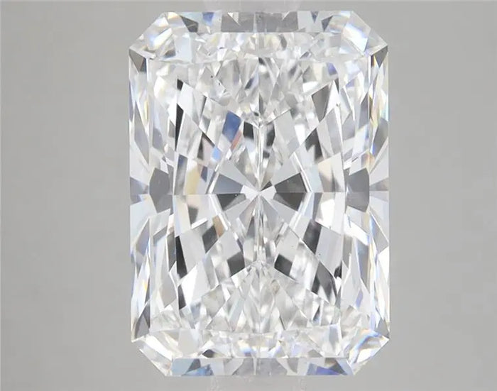3.76 Carat · RADIANT · E · VS2 · GIA · Excellent Cut