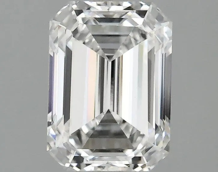 2.10 Carat · EMERALD · E · VS1 · IGI · Excellent Cut