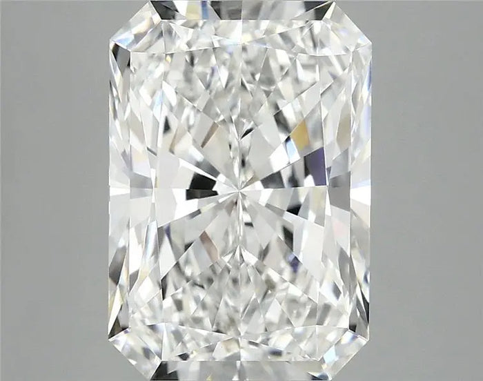 4.06 Carat · RADIANT · E · VS1 · IGI · Excellent Cut