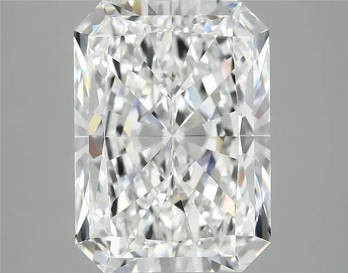 4.19 Carat · RADIANT · E · VVS2 · IGI · Excellent Cut