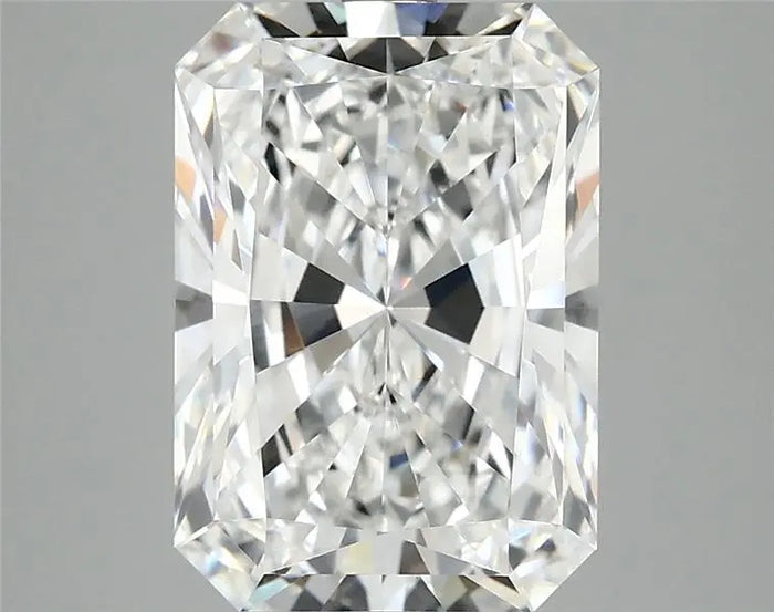 4.08 Carat · RADIANT · E · VVS2 · IGI · Excellent Cut