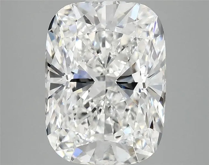 3.90 Carat · CUSHION · E · VS1 · IGI · Excellent Cut