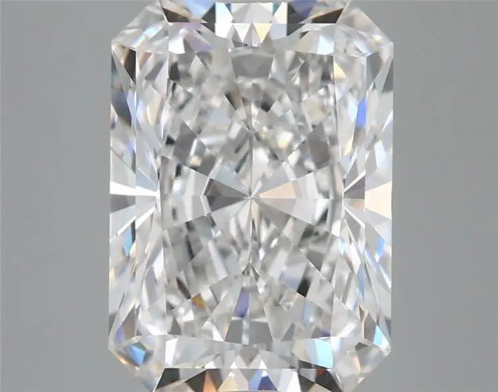 3.84 Carat · RADIANT · E · VVS1 · IGI · Excellent Cut