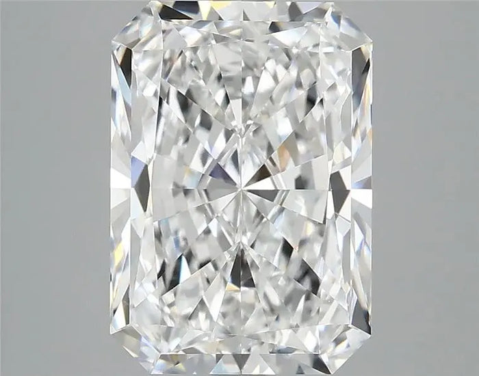 4.16 Carat · RADIANT · E · VVS2 · IGI · Excellent Cut