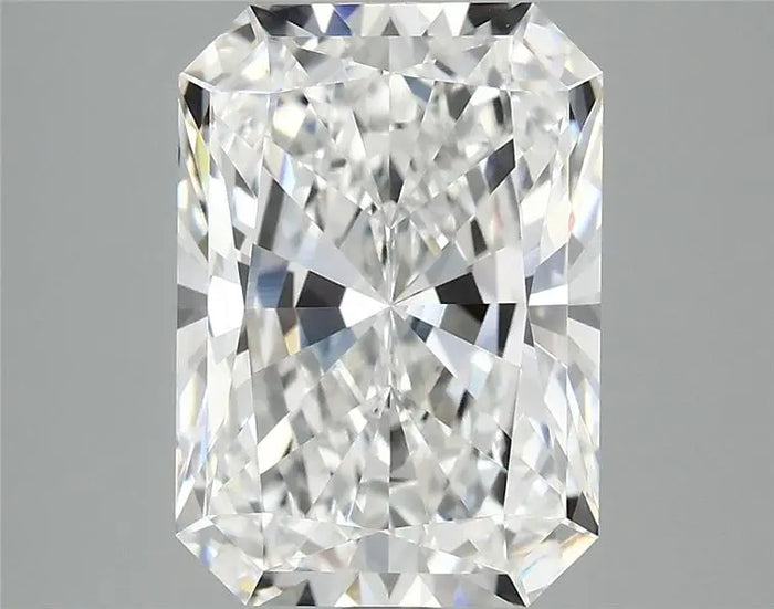 4.09 Carat · RADIANT · D · VVS2 · IGI · Excellent Cut