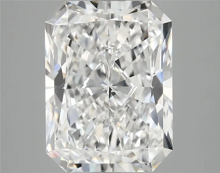4.08 Carat · RADIANT · E · VVS2 · IGI · Excellent Cut