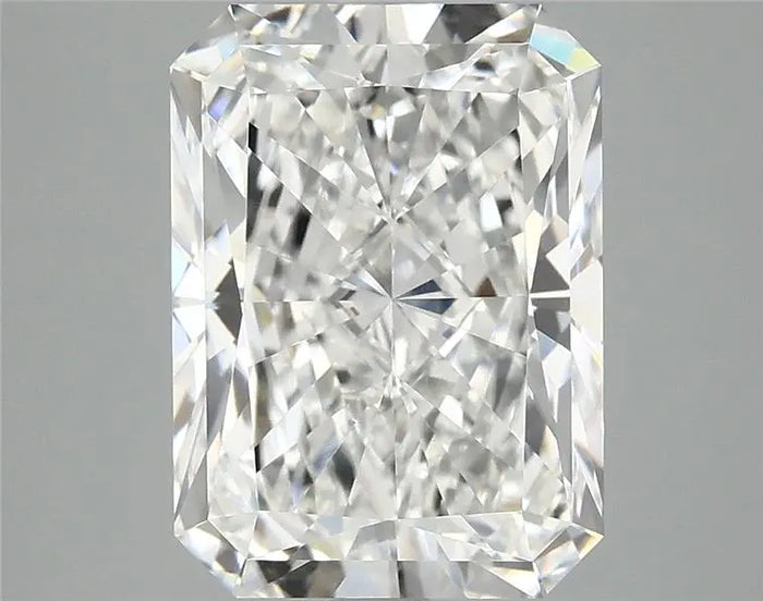 4.62 Carat · RADIANT · E · VVS2 · IGI · Excellent Cut