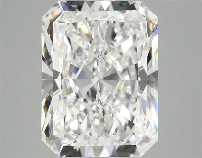 4.17 Carat · RADIANT · D · VVS2 · IGI · Excellent Cut