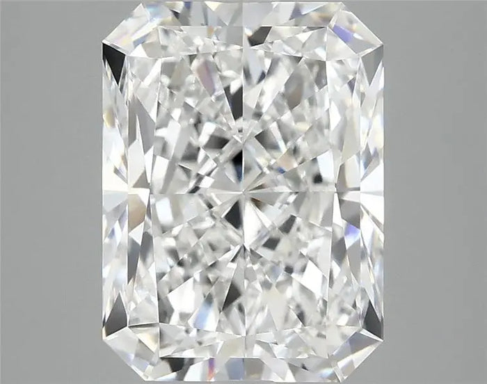 4.03 Carat · RADIANT · E · VVS2 · IGI · Excellent Cut