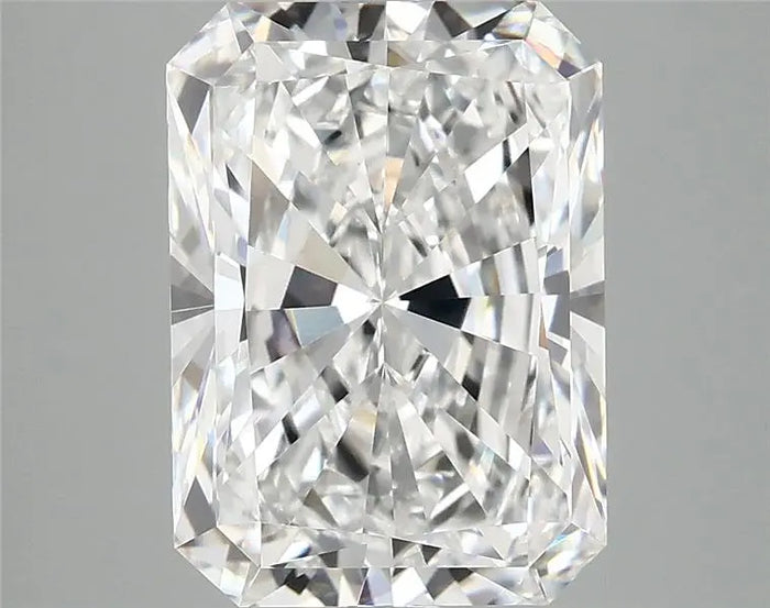 4.18 Carat · RADIANT · D · VVS2 · IGI · Excellent Cut