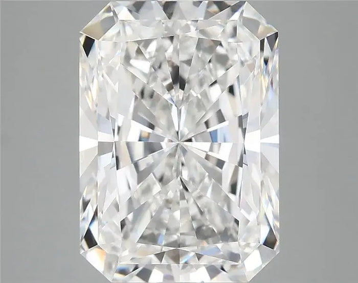 4.90 Carat · RADIANT · E · VVS2 · IGI · Excellent Cut