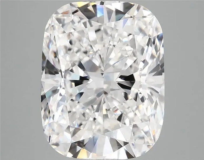 5.58 Carat · CUSHION · E · VVS2 · IGI · Excellent Cut