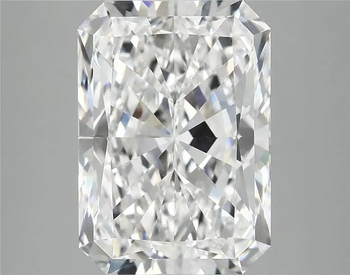 4.79 Carat · RADIANT · E · VVS2 · IGI · Excellent Cut