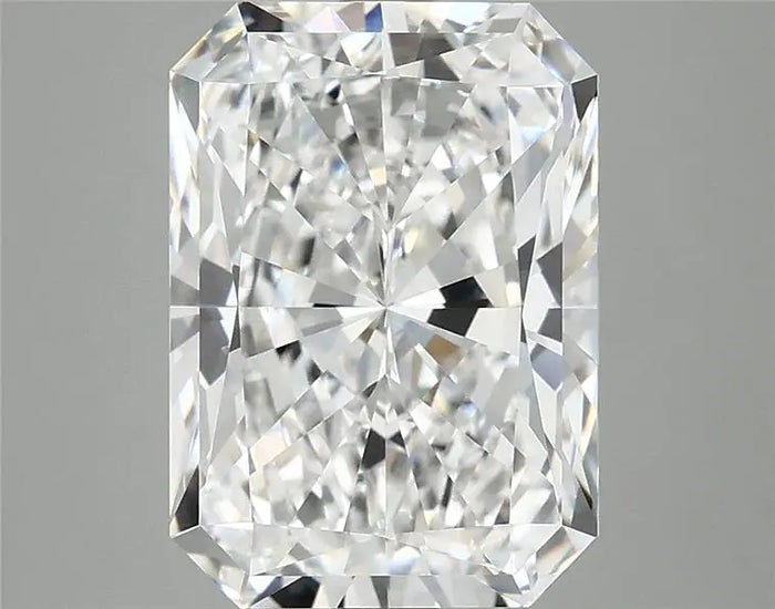 4.04 Carat · RADIANT · E · VVS2 · IGI · Excellent Cut
