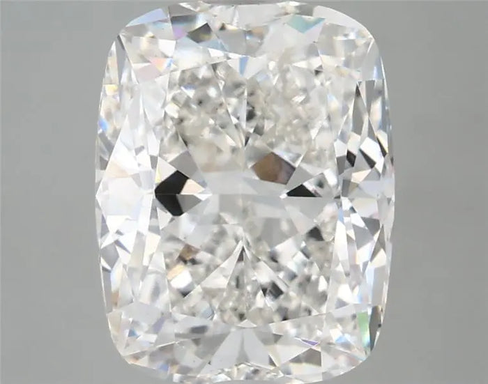 3.97 Carat · CUSHION · E · VS1 · IGI · Excellent Cut