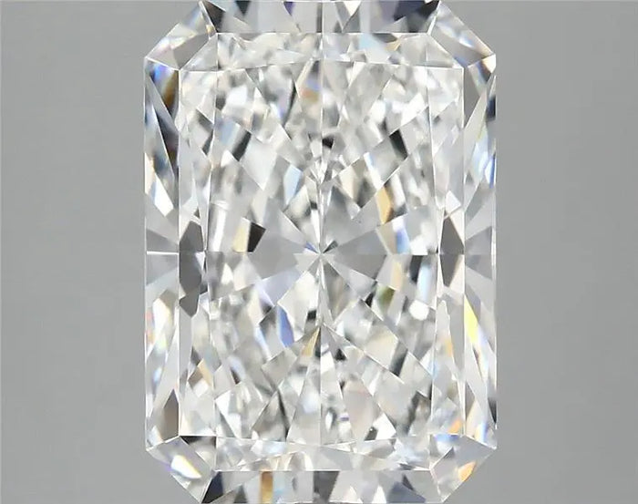 4.09 Carat · RADIANT · E · VVS2 · IGI · Excellent Cut