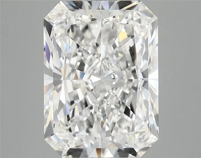 4.06 Carat · RADIANT · E · VVS2 · IGI · Excellent Cut
