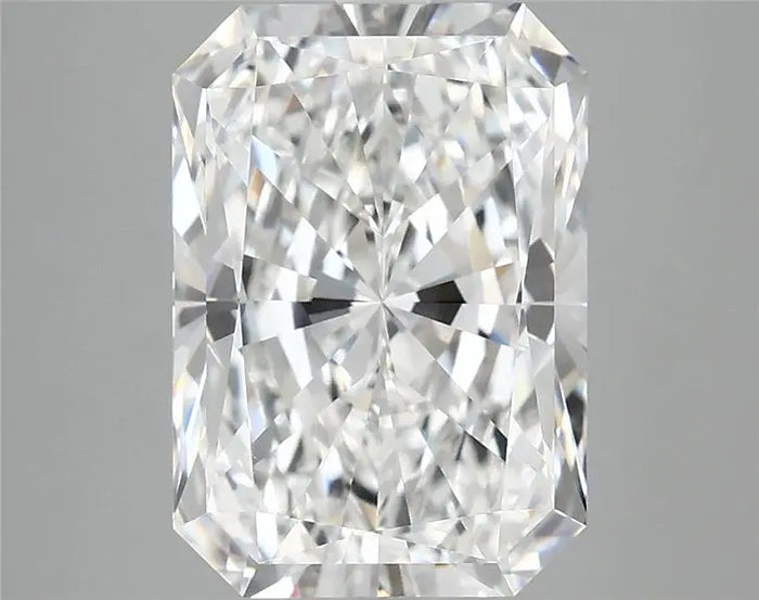 3.94 Carat · RADIANT · E · VVS2 · IGI · Excellent Cut