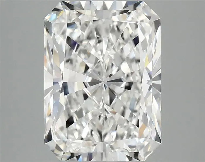 4.04 Carat · RADIANT · E · VVS2 · IGI · Excellent Cut