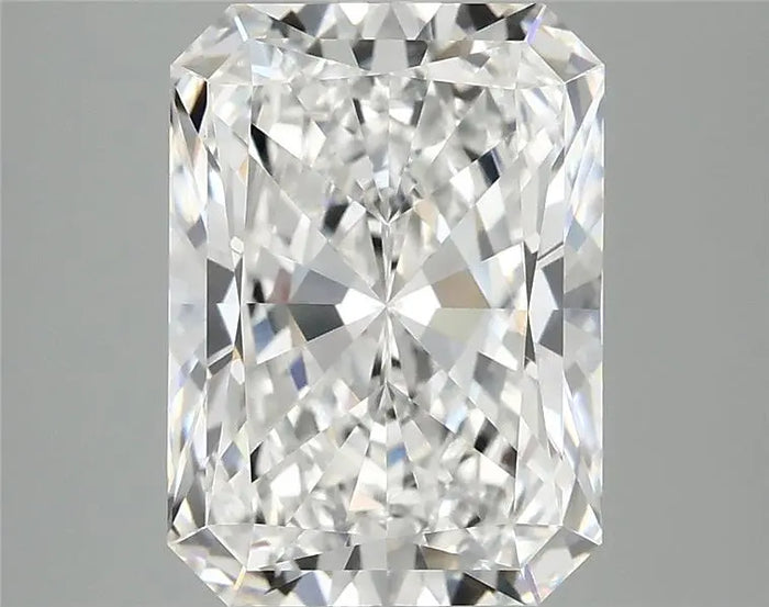 4.09 Carat · RADIANT · E · VVS2 · IGI · Excellent Cut