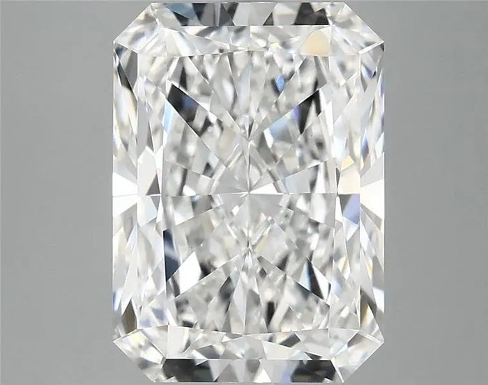 4.18 Carat · RADIANT · E · VVS2 · IGI · Excellent Cut
