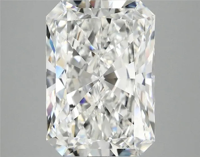 4.89 Carat · RADIANT · E · VVS2 · IGI · Excellent Cut