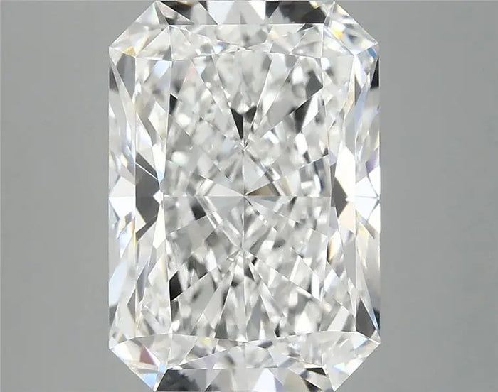 4.16 Carat · RADIANT · E · VVS2 · IGI · Excellent Cut