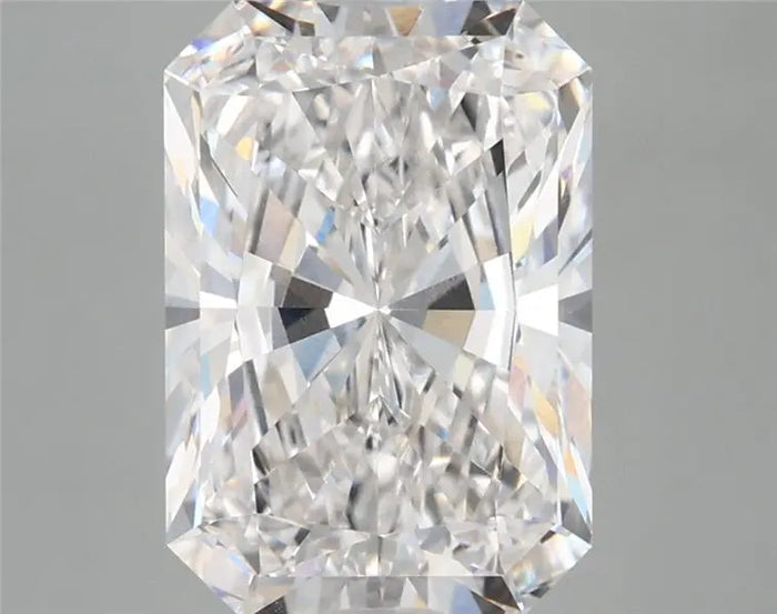 4.04 Carat · RADIANT · E · VVS1 · IGI · Excellent Cut