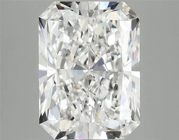 3.94 Carat · RADIANT · E · VVS2 · IGI · Excellent Cut