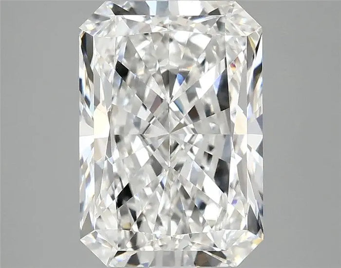 3.09 Carat · RADIANT · E · VVS2 · IGI · Excellent Cut