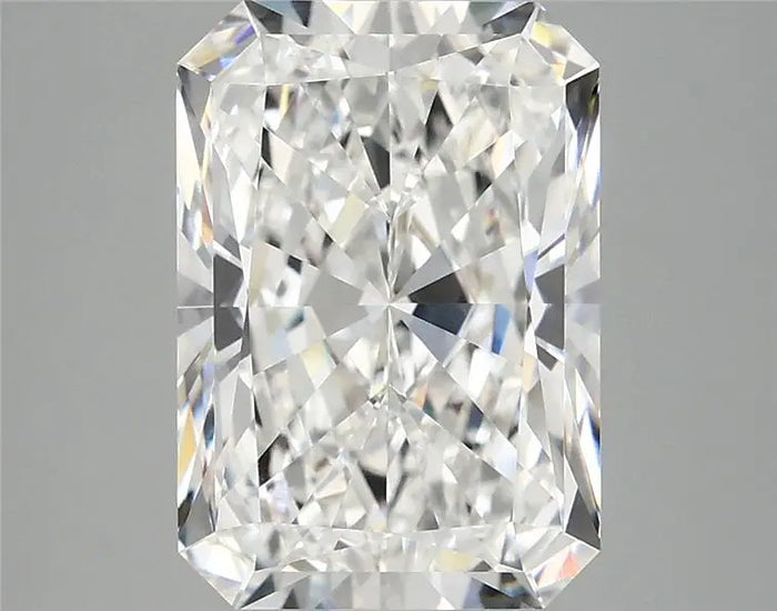 4.30 Carat · RADIANT · E · VVS2 · IGI · Excellent Cut